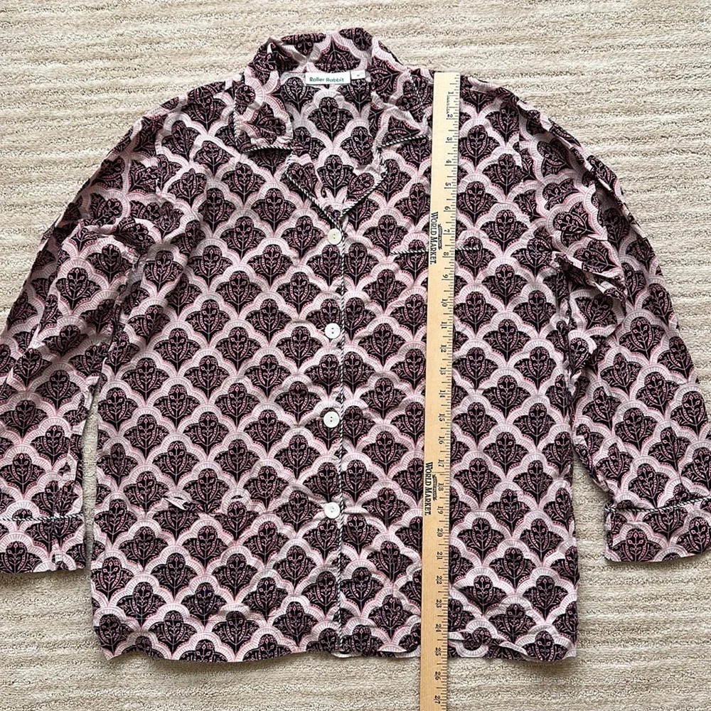 Roller Rabbit Print Cotton Button Down Pajama Top in Blue Pink Medium